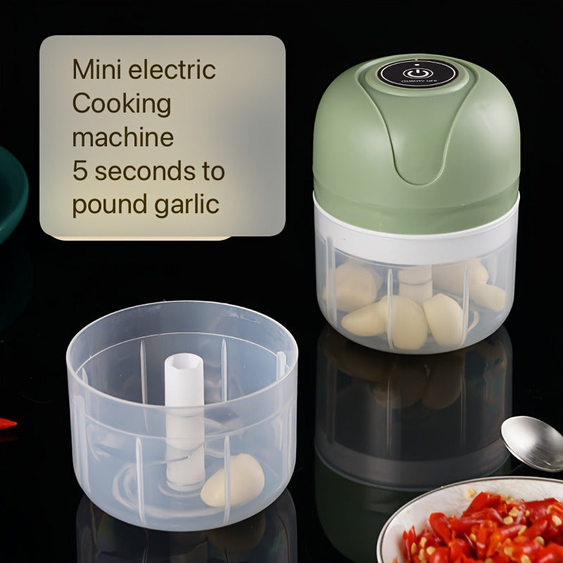1pc Mini Electric Food Processor, Portable USB Rechargeable 1000RPM Garlic Crusher, Meat Grinder and Chopper, 3.38/8.45oz Capacity, Plastic Handheld Mixer with Lithium Battery
